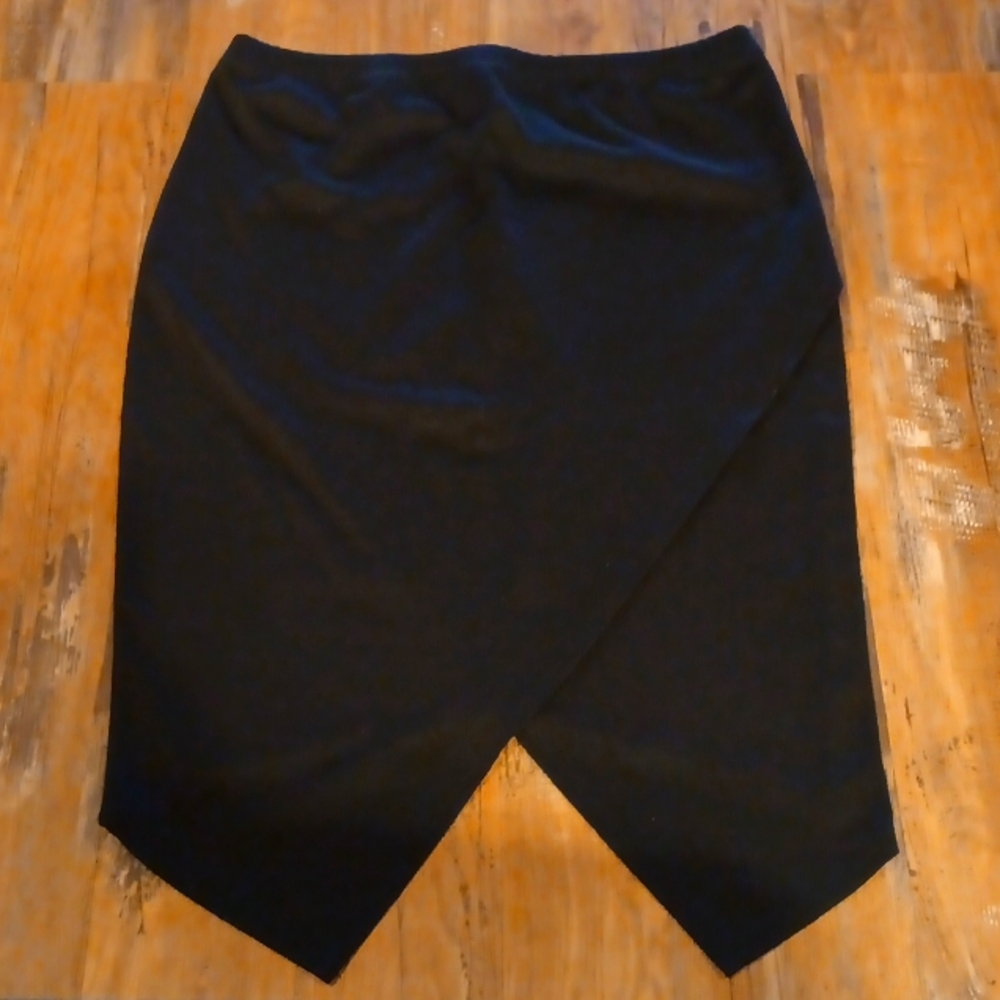 Black skirt